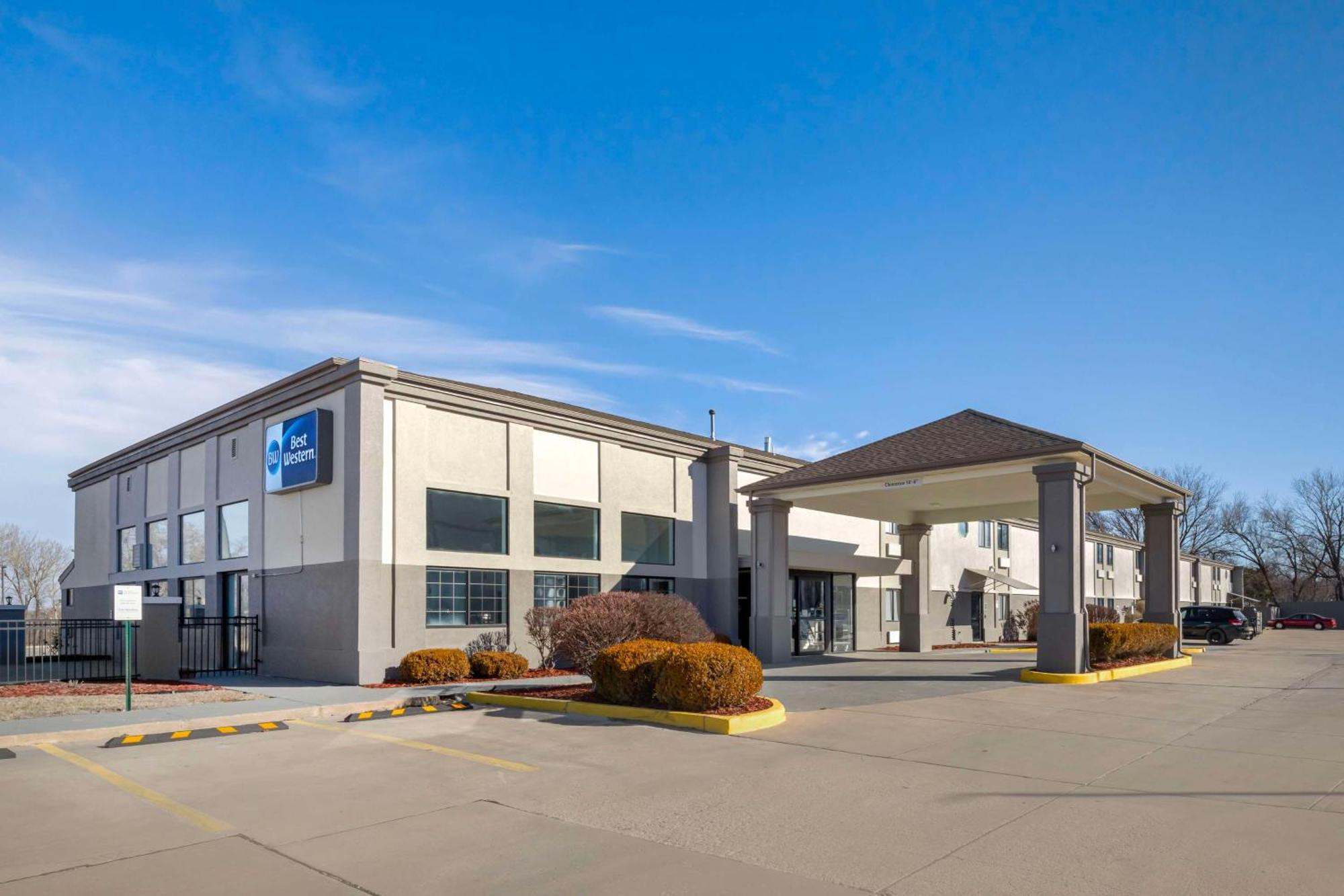 Best Western Wichita North Park City Exteriér fotografie