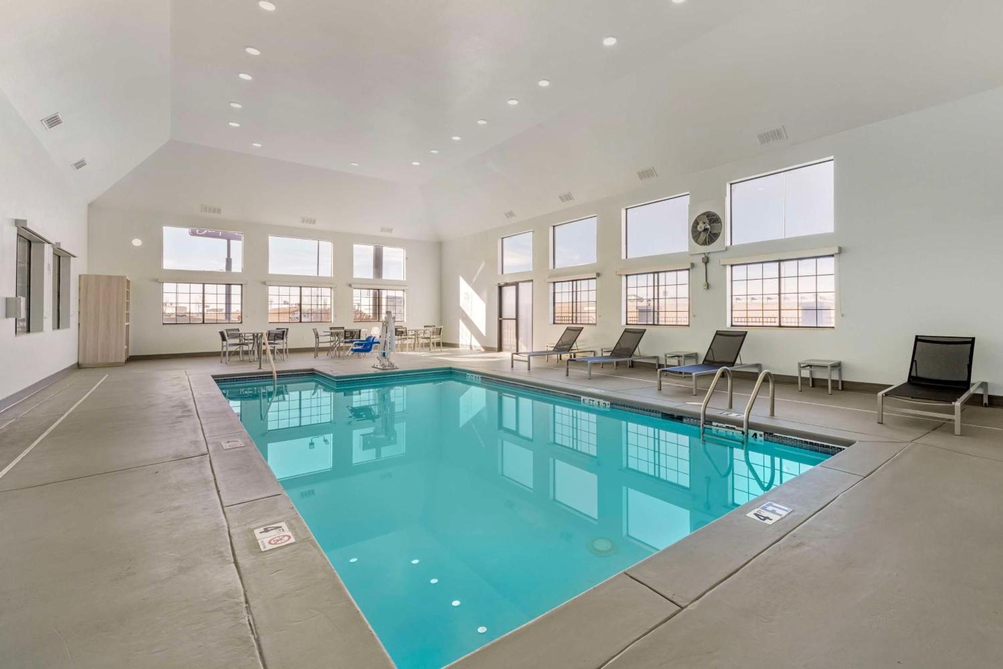 Best Western Wichita North Park City Exteriér fotografie